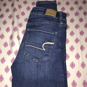 American eagle high waisted jeans